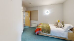 Large Ensuite