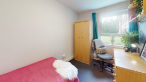 Large Standard Bedroom