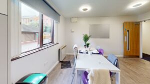 Standard Bedroom (Albion)