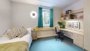 Ensuite