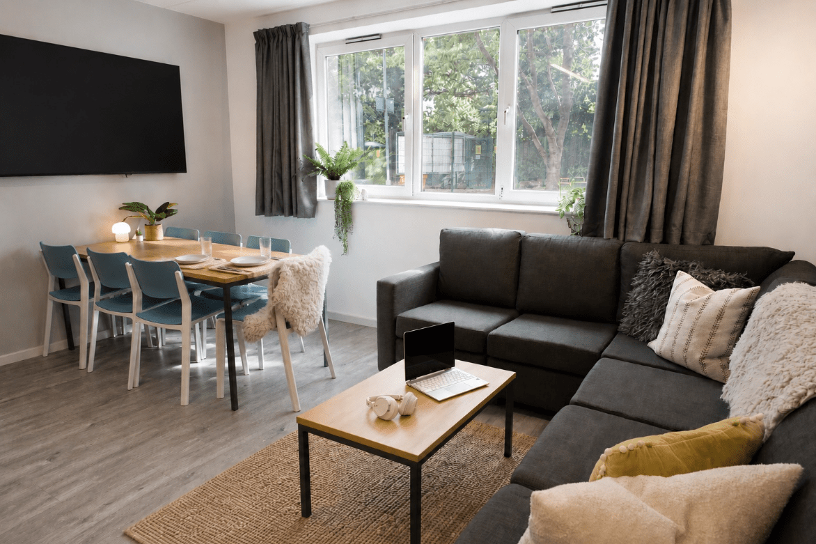 Ensuite Plus